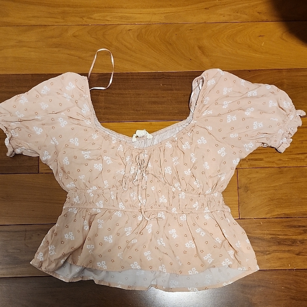 Floral Aeropostal Puff Sleeve Top